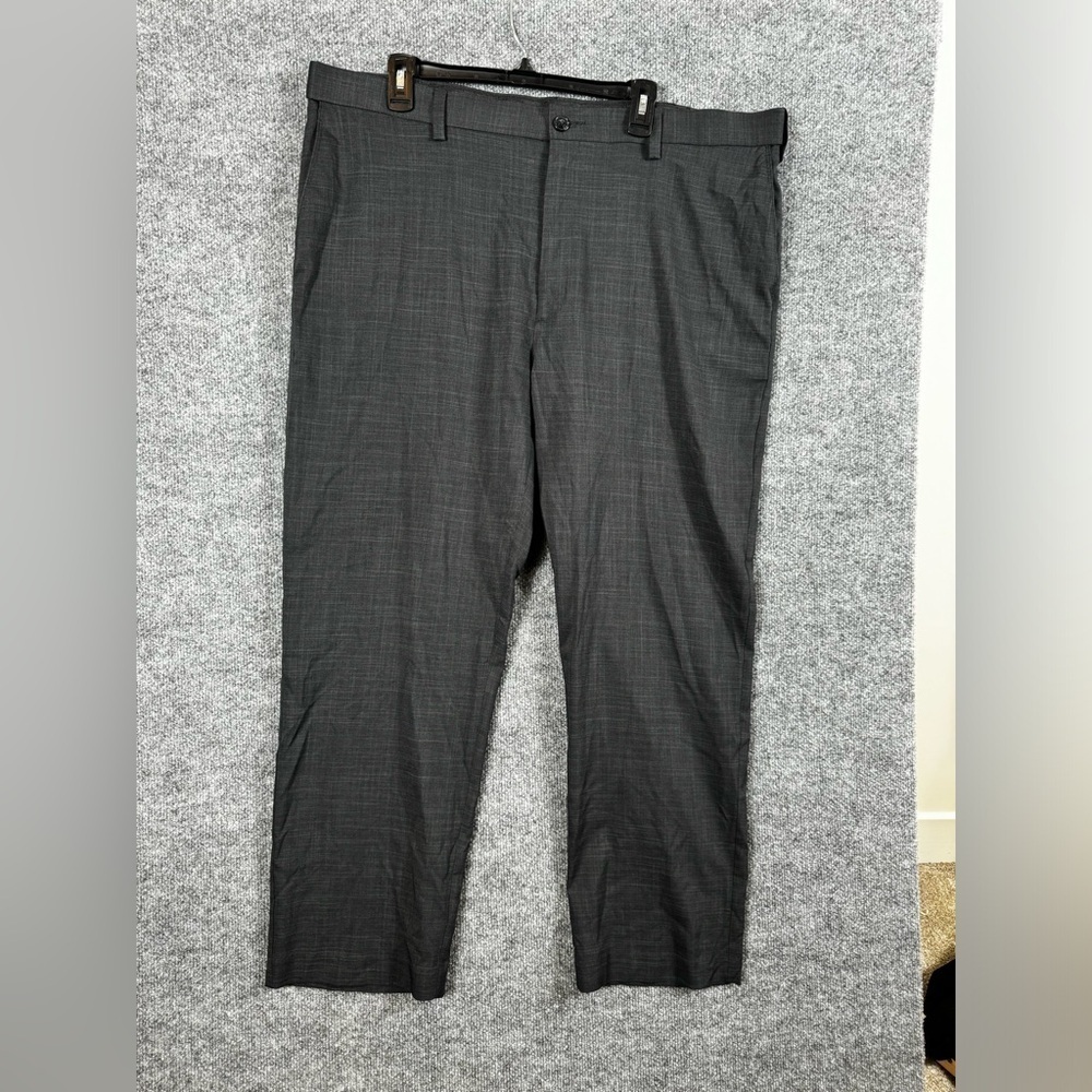 Savane Men's Flat Front Performance Dress Pant - Size 42x30, Dark Grey Color